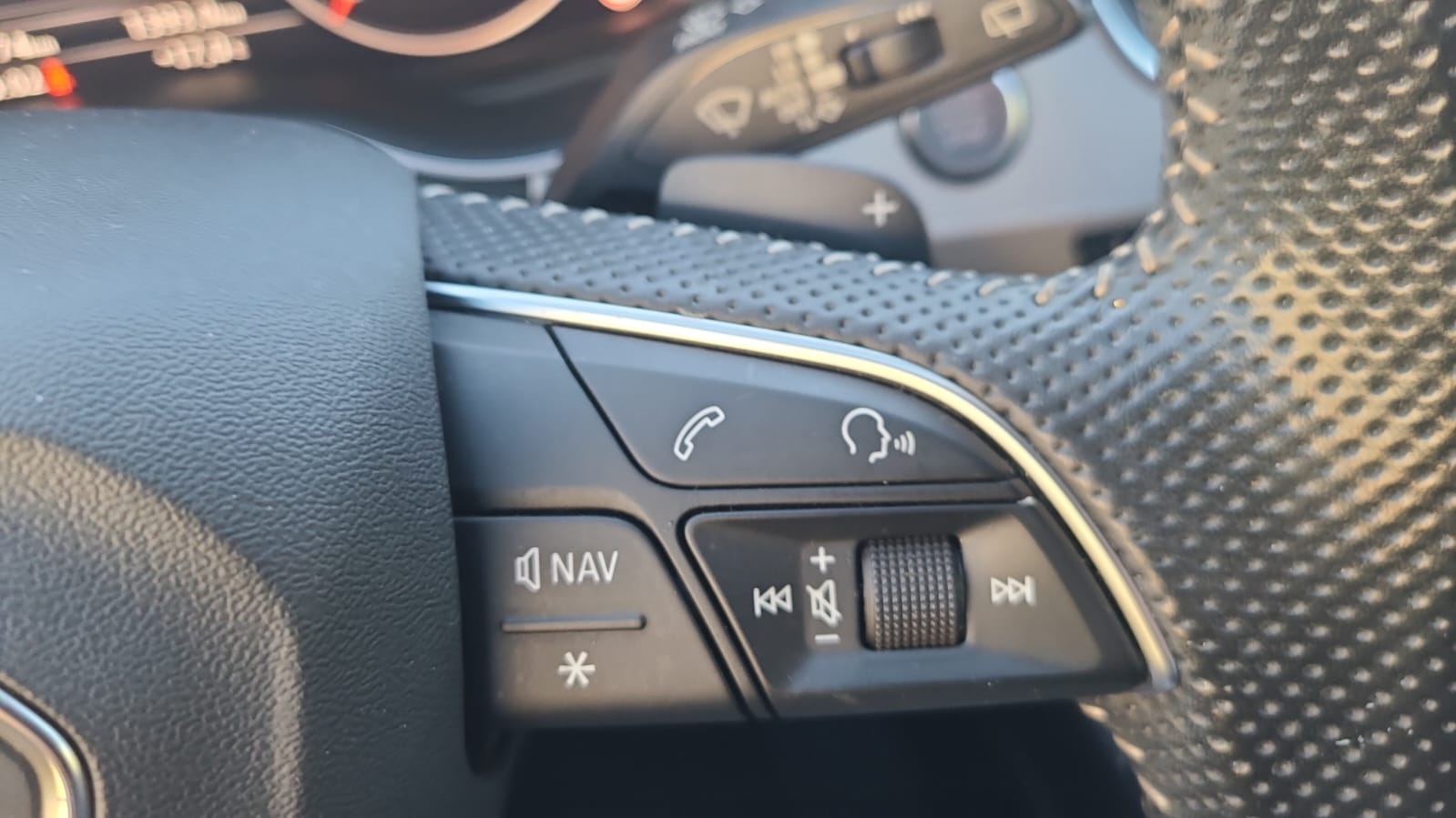 WhatsApp Image 2024-10-08 at 09.03.24