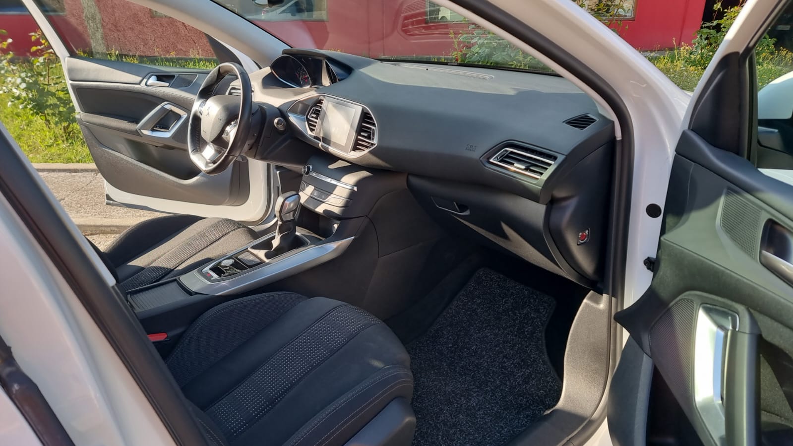 WhatsApp Image 2025-05-08 at 08.51.33