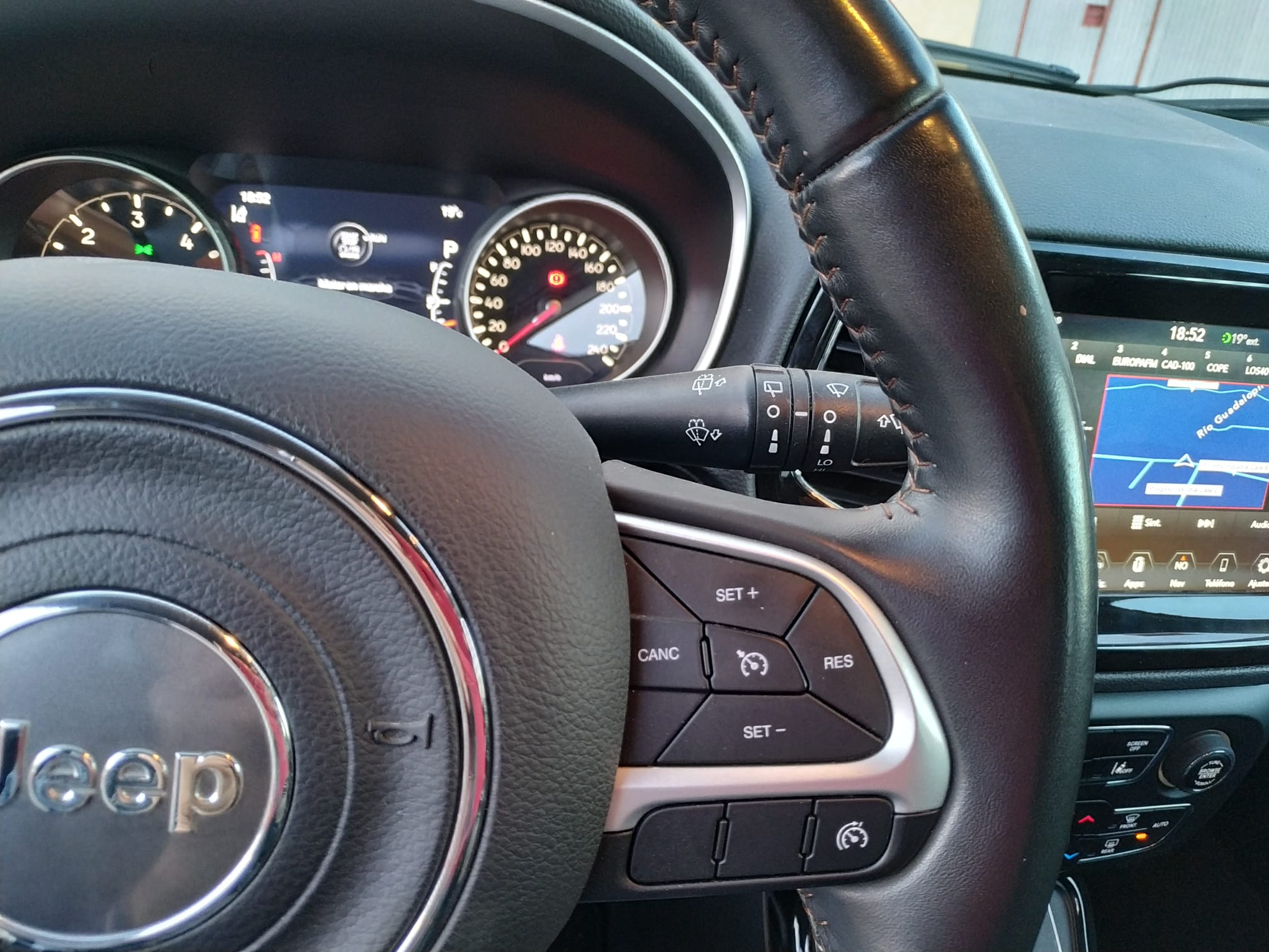 WhatsApp Image 2025-10-24 at 19.05.45 (2)