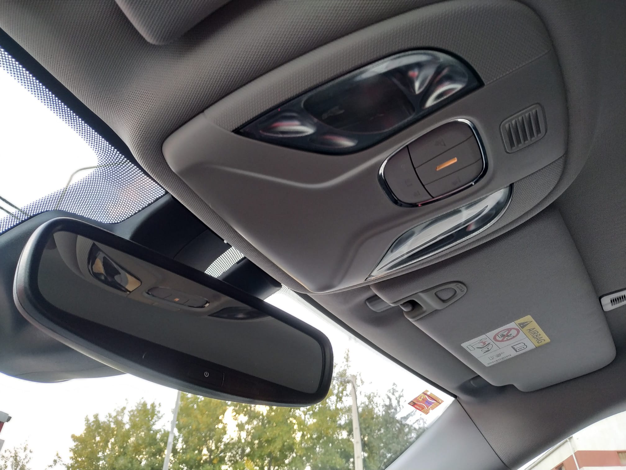 WhatsApp Image 2025-10-24 at 19.05.53 (2)